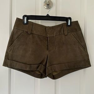 Alice & Olivia olive green leather shorts; size 4
